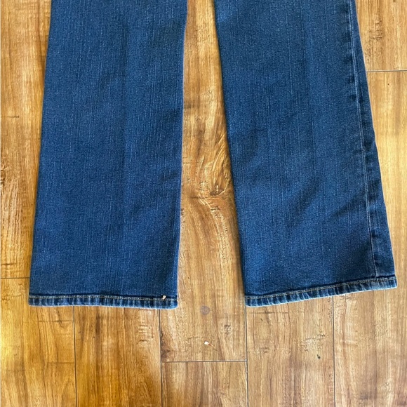 MICHAEL KORS Women’s Blue Straight Boot Cut Jeans Denim Size 8 - Picture 11 of 11